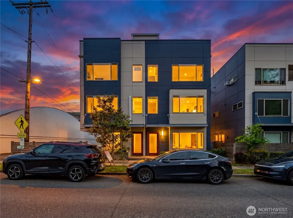 3951 SW Oregon Street Seattle WA 98116