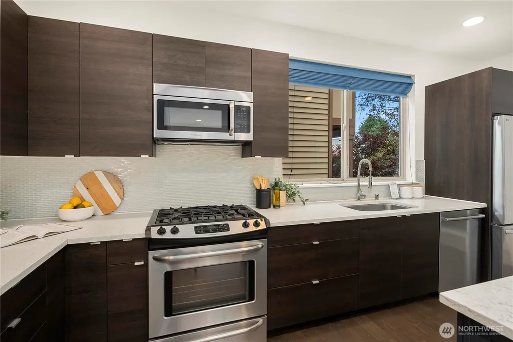 3951 SW Oregon Street Seattle WA 98116