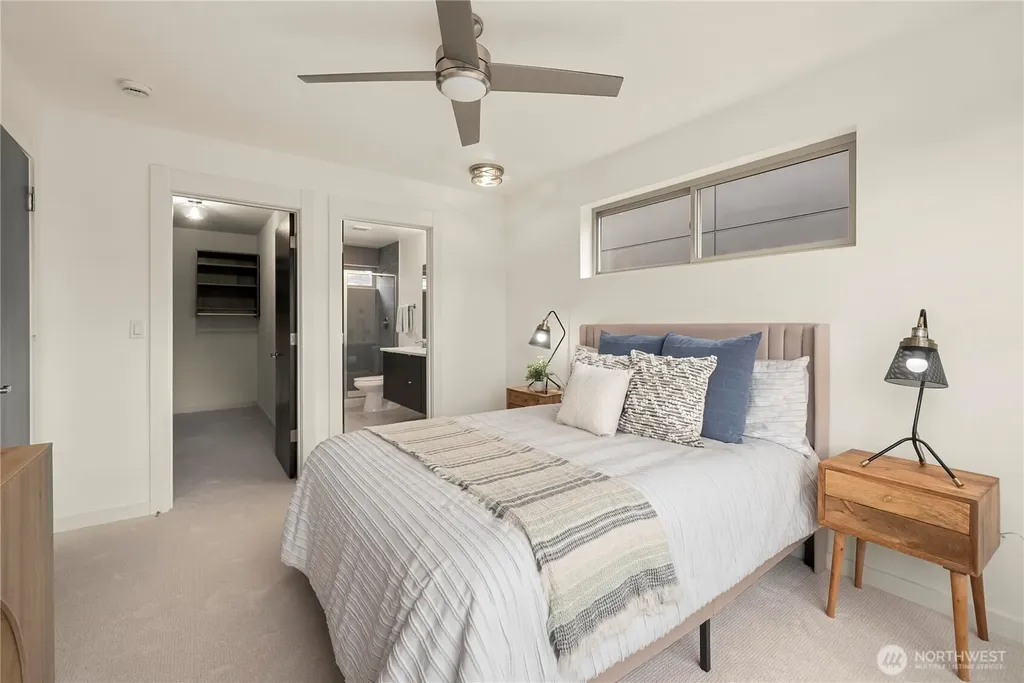 3951 SW Oregon Street Seattle WA 98116