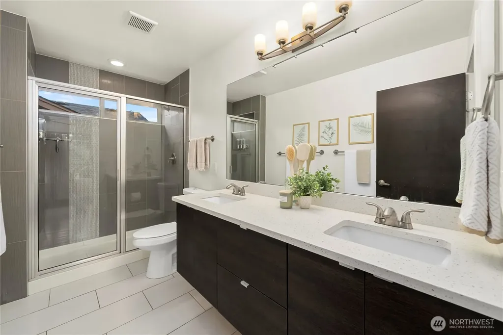 3951 SW Oregon Street Seattle WA 98116