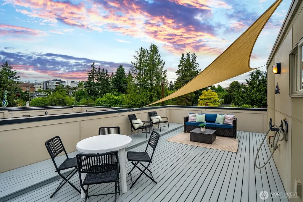 3951 SW Oregon Street Seattle WA 98116