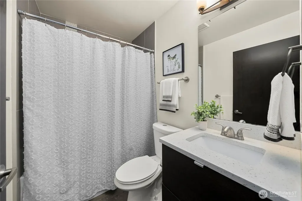 3951 SW Oregon Street Seattle WA 98116