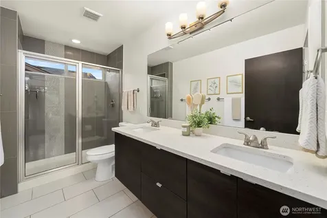 3951 SW Oregon Street Seattle WA 98116
