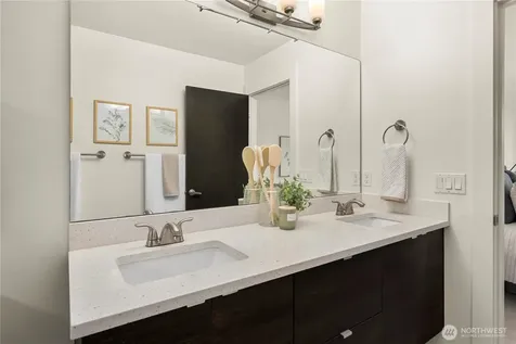 3951 SW Oregon Street Seattle WA 98116