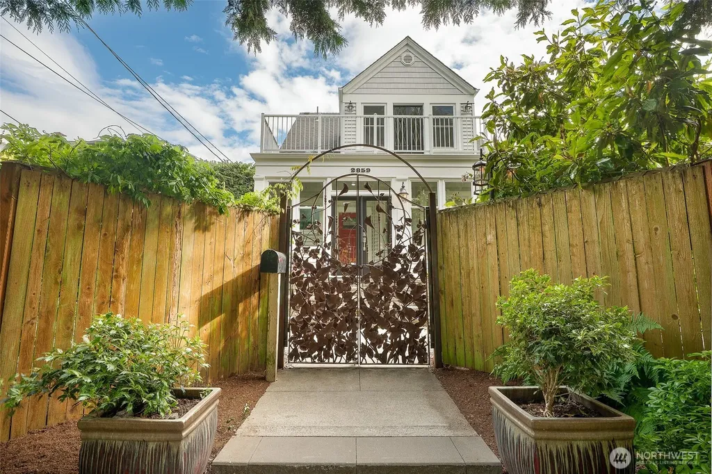 2859 NW 57th Street Seattle WA 98107