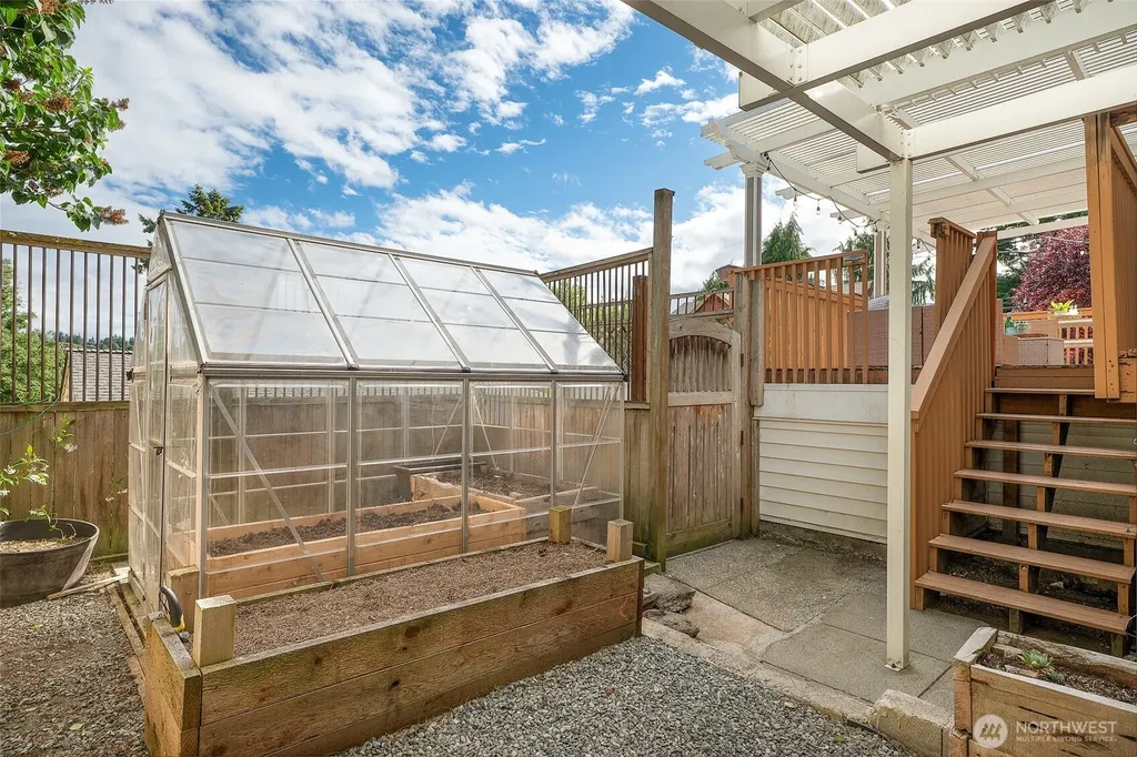 2859 NW 57th Street Seattle WA 98107