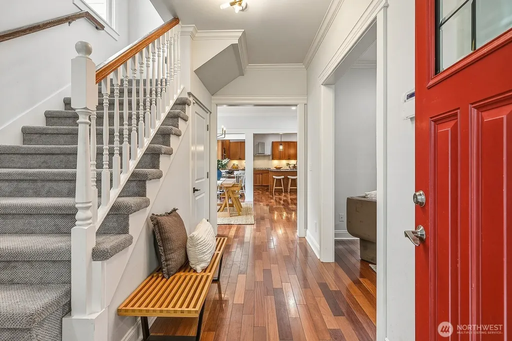 2859 NW 57th Street Seattle WA 98107