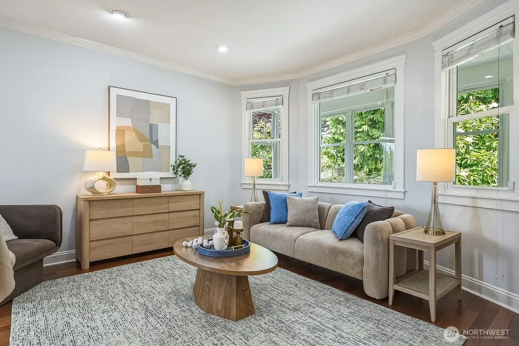 2859 NW 57th Street Seattle WA 98107