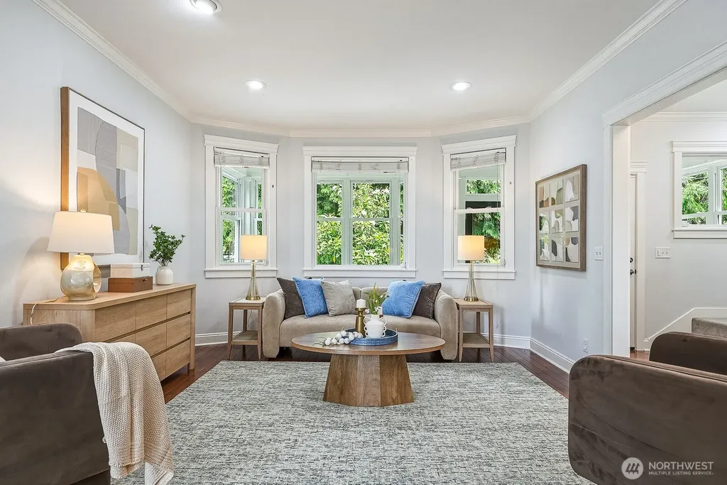 2859 NW 57th Street Seattle WA 98107