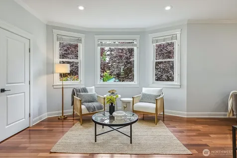 2859 NW 57th Street Seattle WA 98107