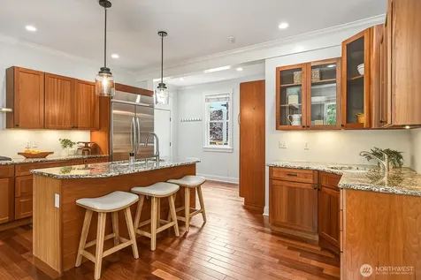 2859 NW 57th Street Seattle WA 98107