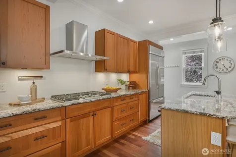 2859 NW 57th Street Seattle WA 98107