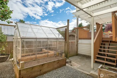 2859 NW 57th Street Seattle WA 98107