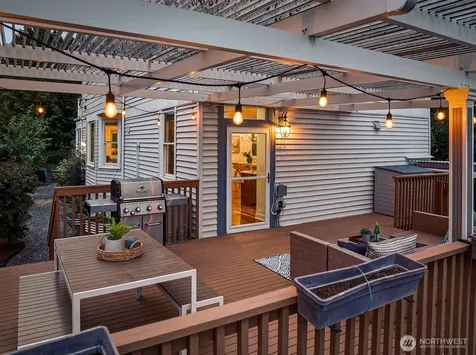 2859 NW 57th Street Seattle WA 98107
