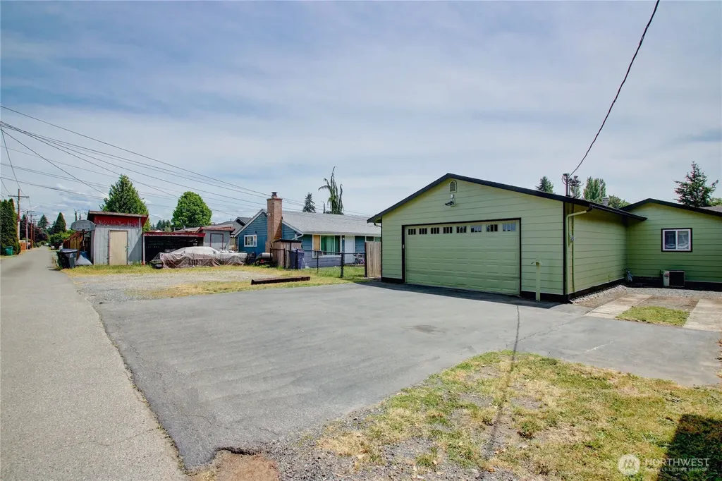 1709 2nd Street Marysville WA 98270