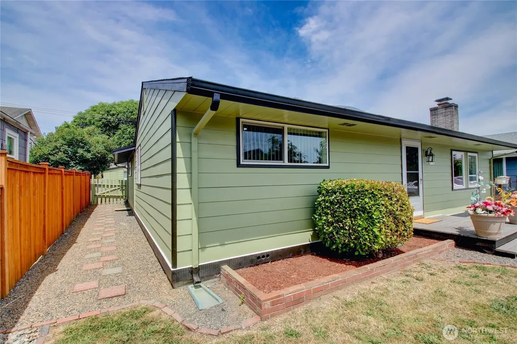 1709 2nd Street Marysville WA 98270