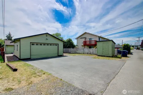 1709 2nd Street Marysville WA 98270