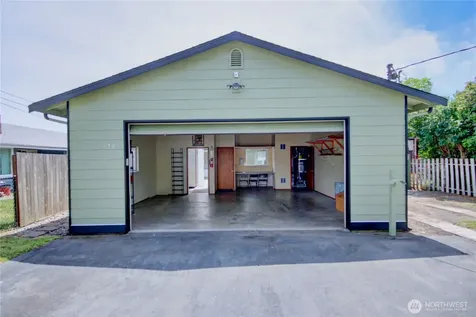 1709 2nd Street Marysville WA 98270