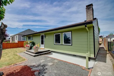 1709 2nd Street Marysville WA 98270