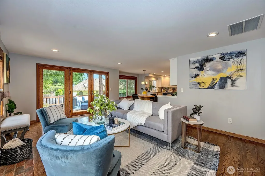 1832 231st Place NE Sammamish WA 98074
