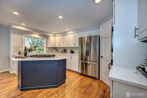 1832 231st Place NE Sammamish WA 98074
