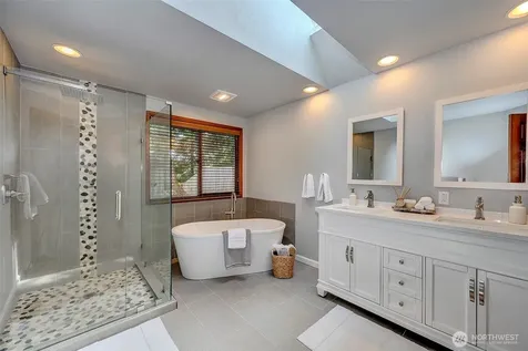 1832 231st Place NE Sammamish WA 98074