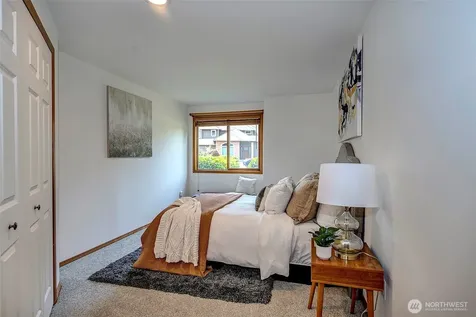 1832 231st Place NE Sammamish WA 98074