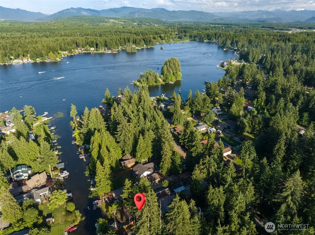 22430 SE 300th Street Black Diamond WA 98010