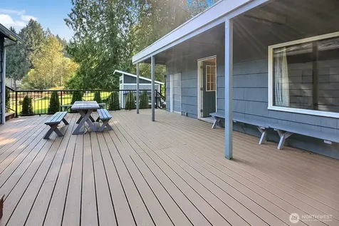 31602 W Lake Morton Drive SE Kent WA 98042