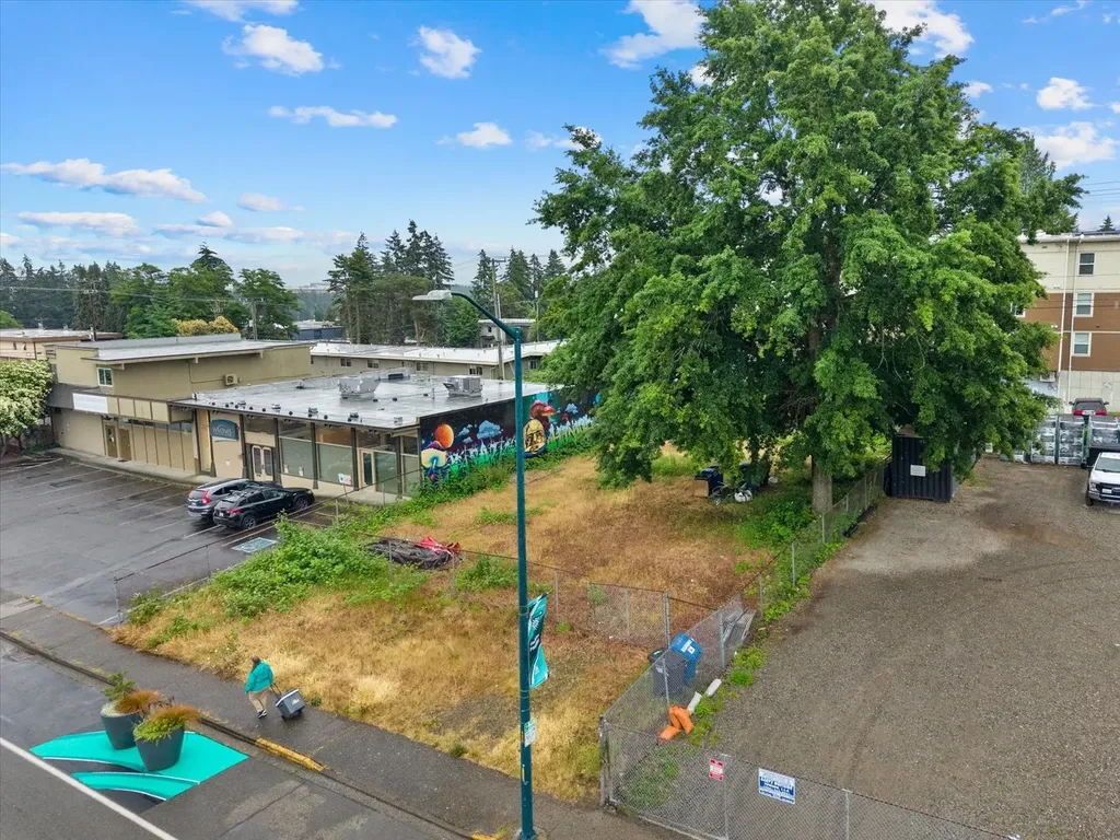 435 153rd Avenue SW Burien WA 98166