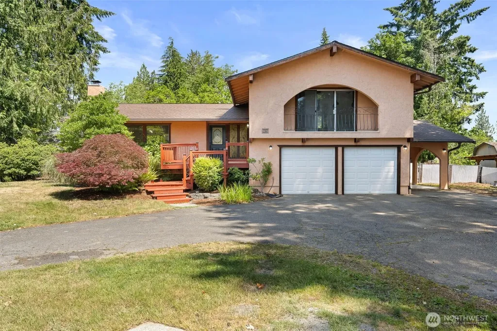3560 NE Arrowhead Drive Bremerton WA 98311