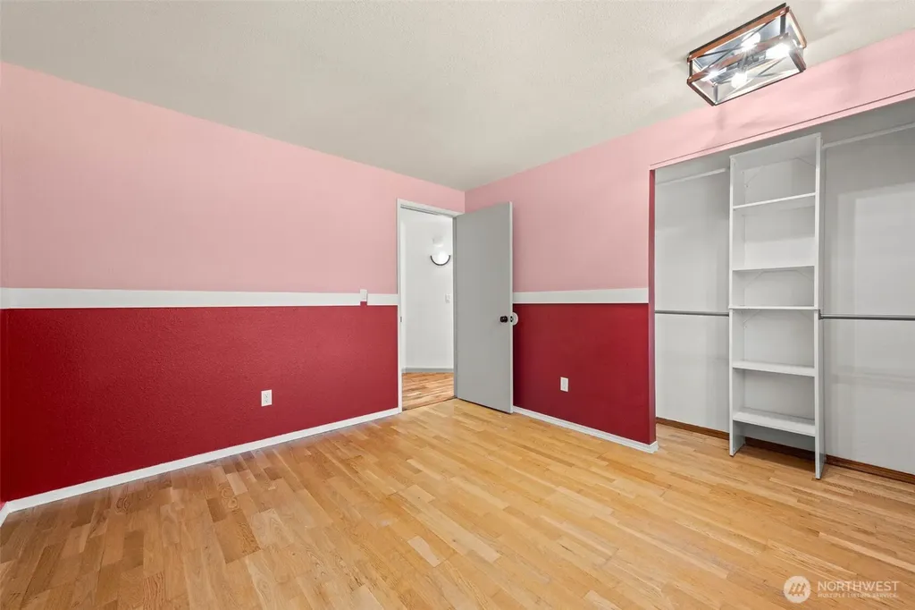 3560 NE Arrowhead Drive Bremerton WA 98311