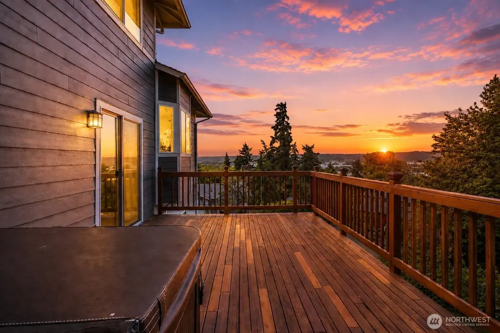 21211 95th Court S Kent WA 98031