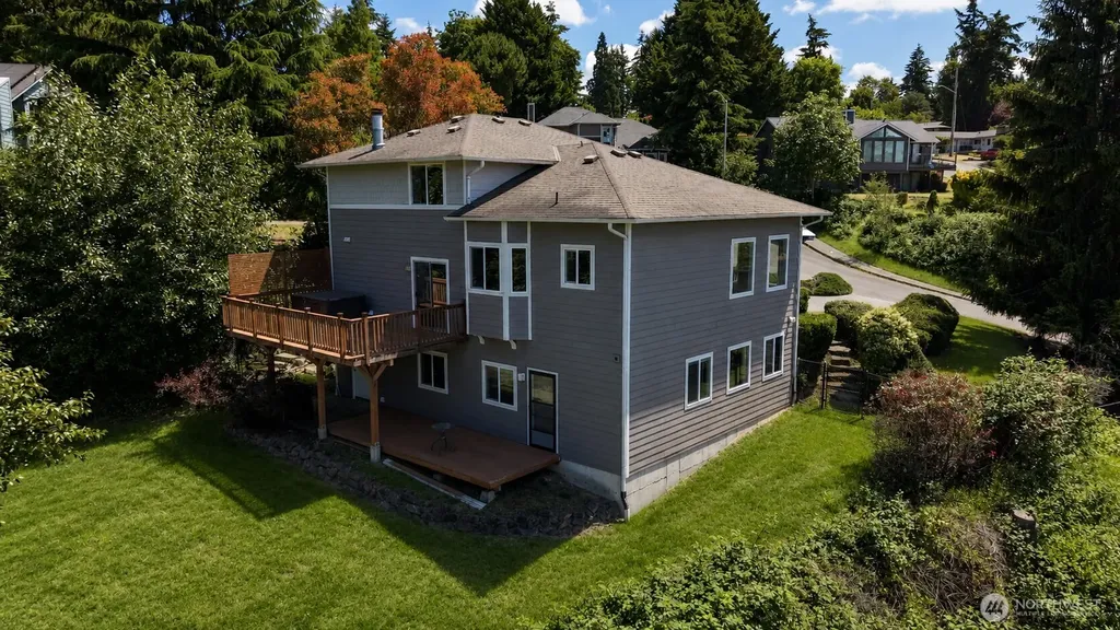 21211 95th Court S Kent WA 98031