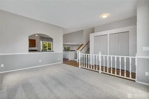 21211 95th Court S Kent WA 98031