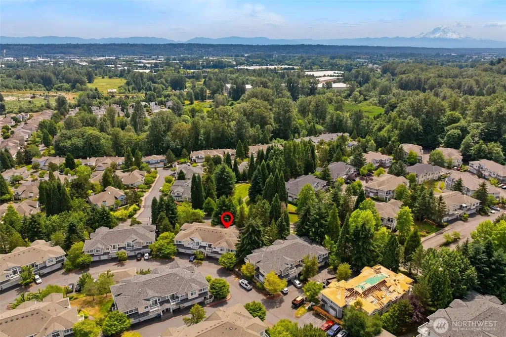 22112 S 42nd Avenue S Kent WA 98032