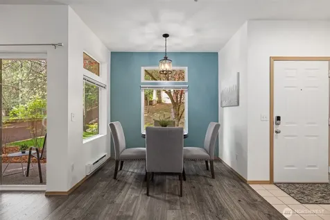 22112 S 42nd Avenue S Kent WA 98032