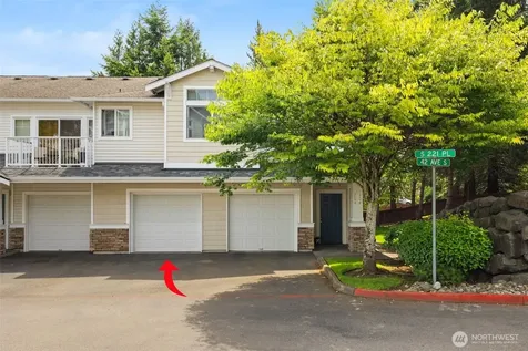 22112 S 42nd Avenue S Kent WA 98032