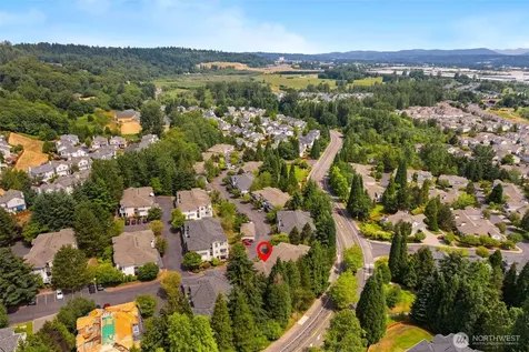 22112 S 42nd Avenue S Kent WA 98032