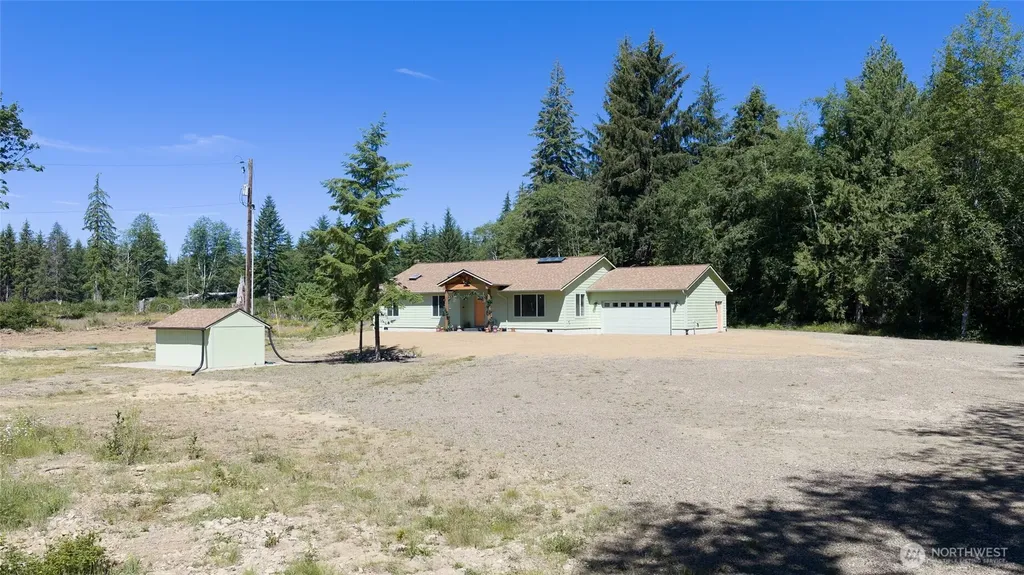 1541 Kirkpatrick Road Hoquiam WA 98550