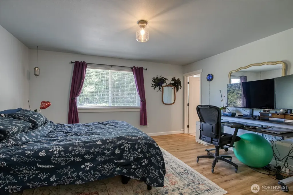 1541 Kirkpatrick Road Hoquiam WA 98550