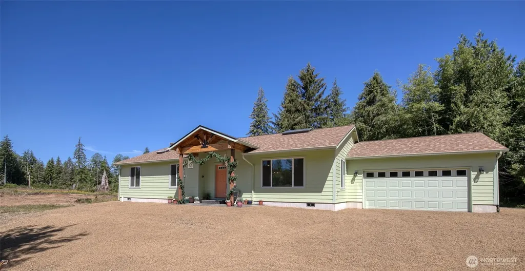 1541 Kirkpatrick Road Hoquiam WA 98550