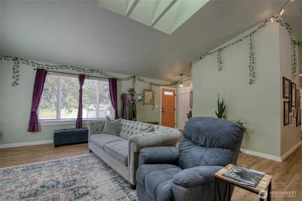 1541 Kirkpatrick Road Hoquiam WA 98550