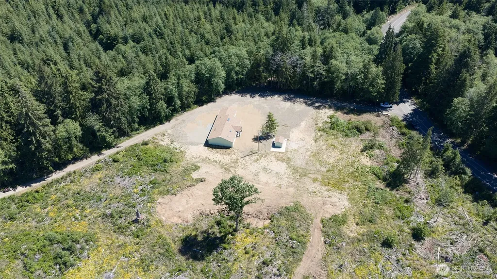 1541 Kirkpatrick Road Hoquiam WA 98550