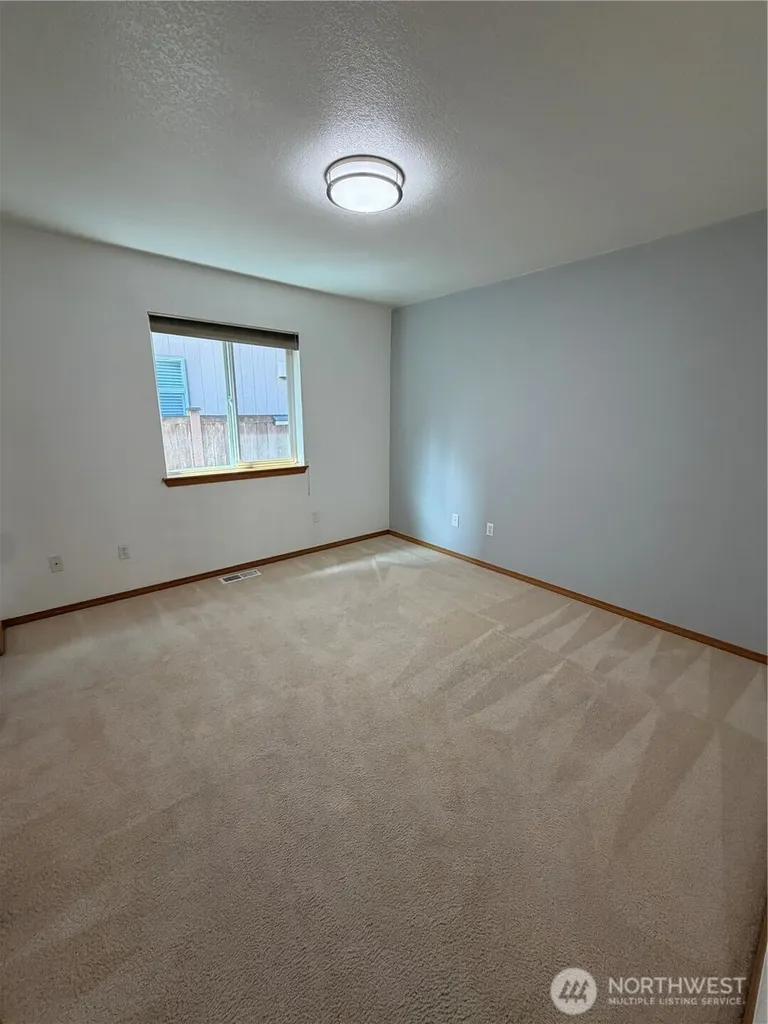 4222 Shale Street SE Lacey WA 98503