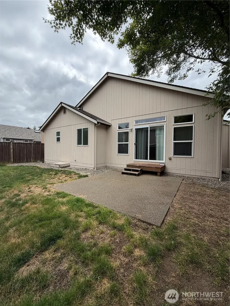 4222 Shale Street SE Lacey WA 98503