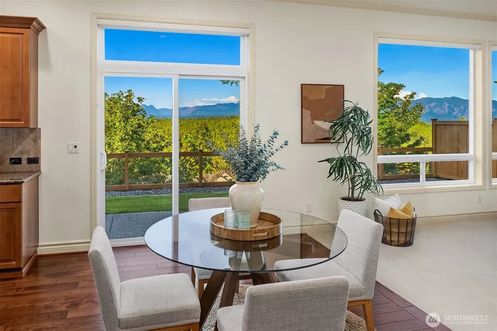 1836 273rd Place SE Sammamish WA 98075