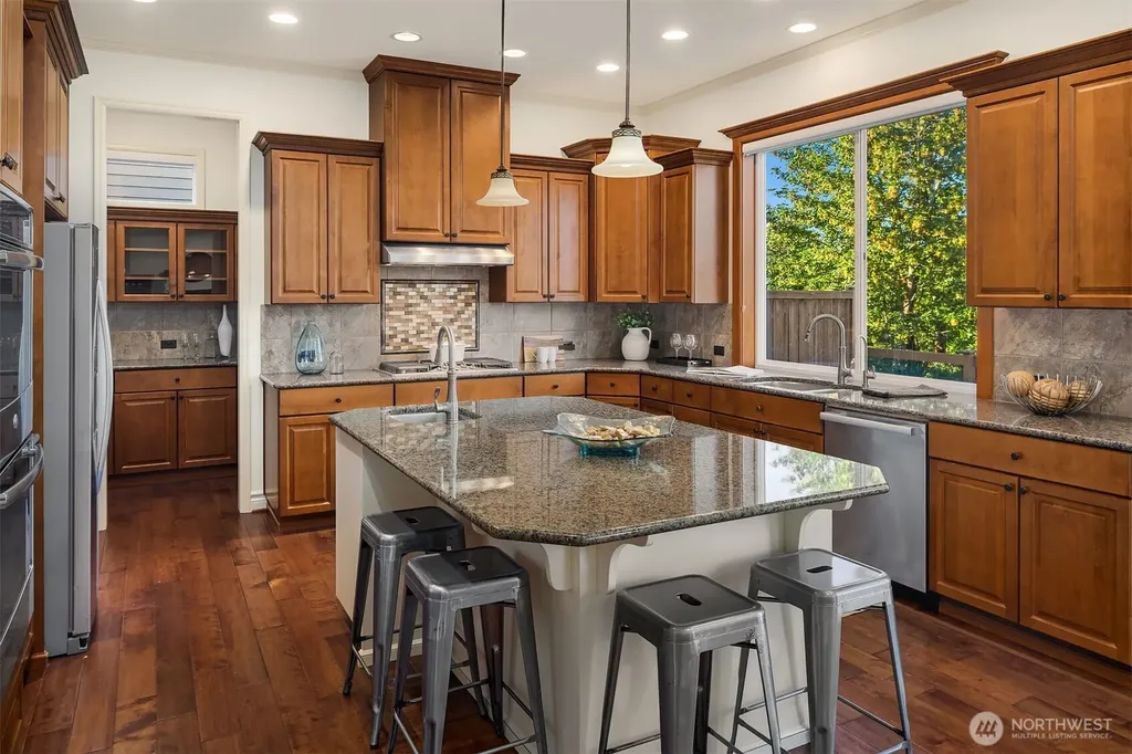 1836 273rd Place SE Sammamish WA 98075