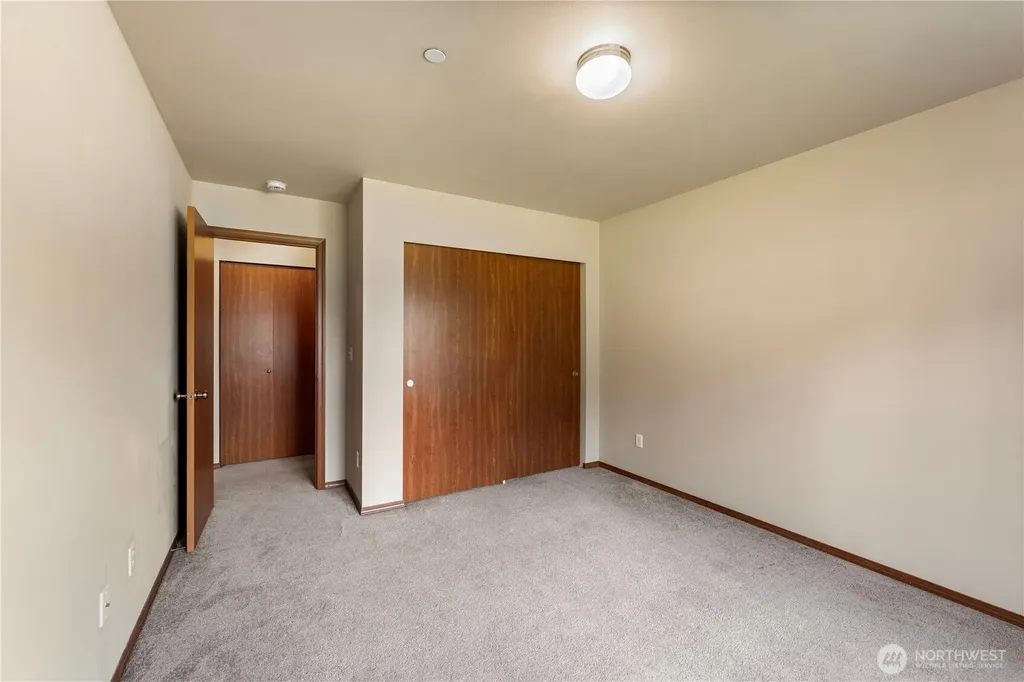 3197 Sheaser Way Dupont WA 98327