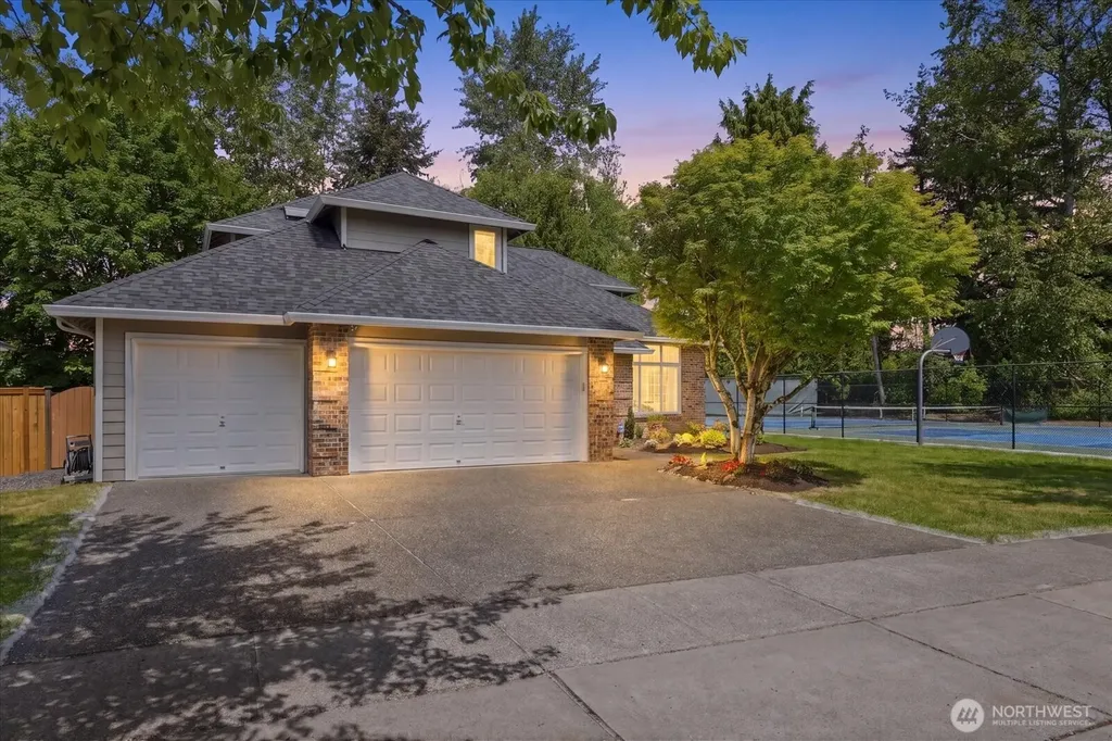625 191st Street SW Lynnwood WA 98036